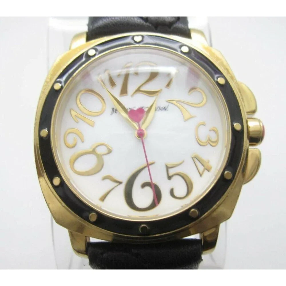 Women's Betsey Johnson 3ATM Water Resistant Analog 42mm Dial Watch (D320)